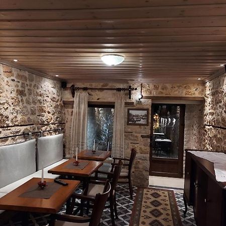 Virsa Boutique Rooms Янина Екстериор снимка