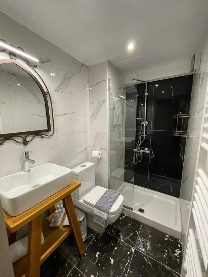 Virsa Boutique Rooms Янина Екстериор снимка